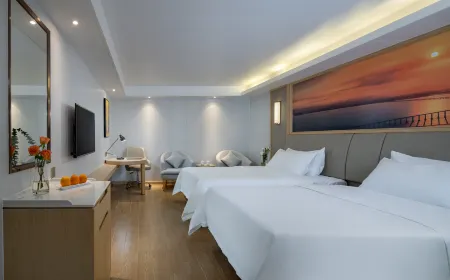 Vienna Hotel (Shenzhen Dapeng New District Kuiyong)