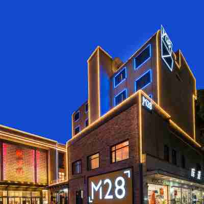 M28 Hotel Hotel Exterior