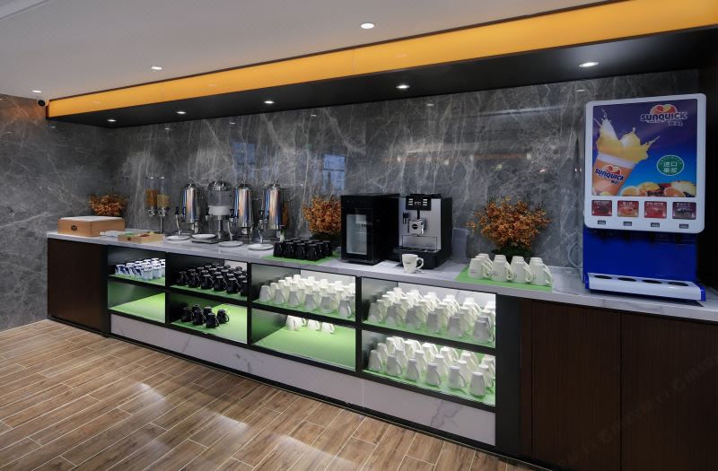 Hampton by Hilton Dali Erhai Park photo 6