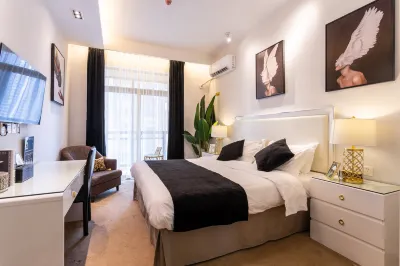 武漢雅詩琪ラグジュアリー  ホテル（武漢大学） Wuhan University East Middle Area Block 15周辺のホテル