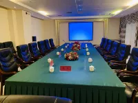 Mingzhu Hotel - parcheggio