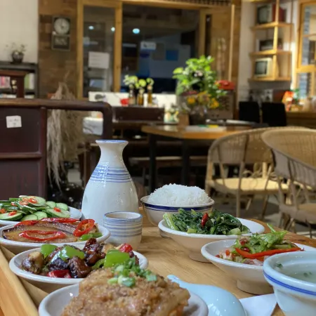 Wanbang Book House Homestay (Liuba Branch)