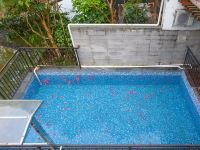 广州从化明月山溪休闲度假别墅 - 室内游泳池