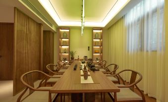 Savile Taoyuan Mountain Residence Hotel (Wugongshan Visitor Center)