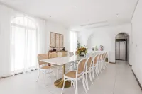 Amu Xiansen Guesthouse