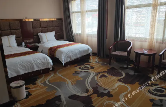 舟曲縣姚明商務酒店