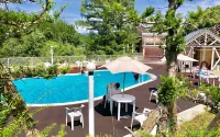 Resort Villa Takayama - piscine