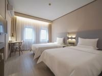 汉庭酒店(上海嘉定新城店) - 高级双床房