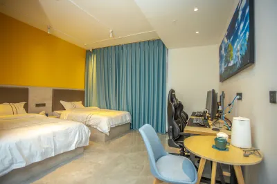 SLOTHE-SPORTS HOTEL