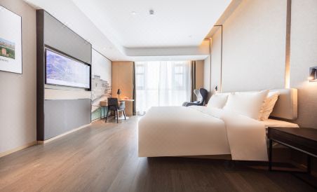 Atour Hotel (Bengbu Shengli Middle Road) - Housity