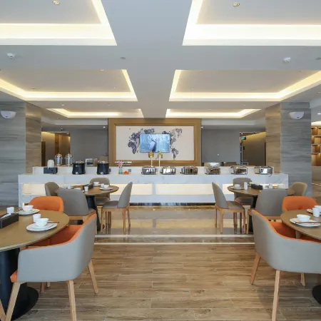 kyriad Hotel (Ziyang High Speed Rail North Station Branch)
