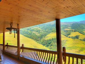 Ink and Longji Homestay (Longsheng Millennium Ladder Observation Deck)