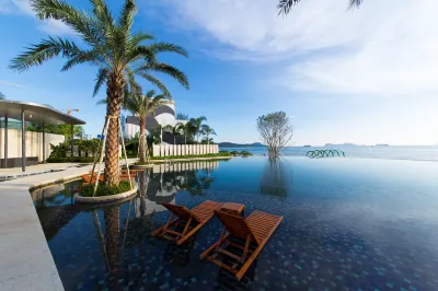 Ramada By Wyndham HuiZhou Double Moon Bay Hotels in Huidong