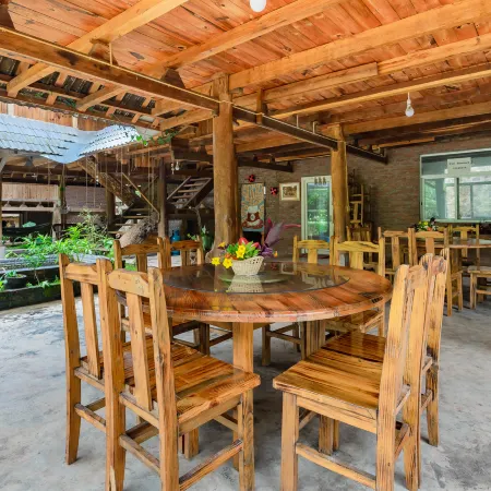 Floral Hotel·Yao Mother's Guest Hotel (wangtianshu scenic spot in Xishuangbanna)