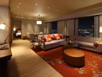 Hilton Osaka Hotel Hotels near Oebashi Station