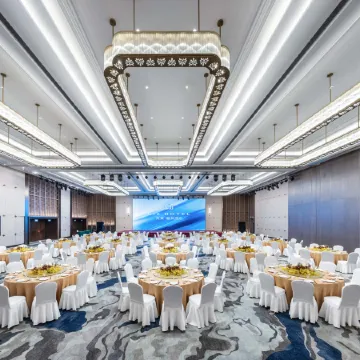 Meihao Lizhi Hotel (Jinan West Railway Station Convention and Exhibition Center)