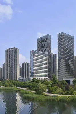 The Meixi Lake, Changsha Marriott Executive Apartments - สระว่ายน้ำแบบอินฟินิตี้