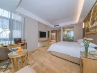 ウィーン インターナショナルホテル(武漢王家灣人信匯) Hubei Broadcast University Athletic Field周辺のホテル