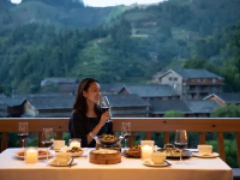 THE GUGE FAIRYLAND RESORT Hotels in Liping