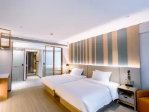 Chamjoy Hotel (Jiangshan City River East Avenue) Hotels in Jiangshan