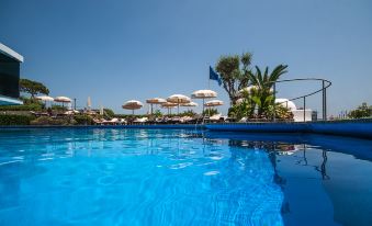 Punta Molino Beach Resort & Thermal Spa
