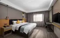 Homeinn Selected Hotel (Jinan Jiefang Road) Hotellit kohteessa 