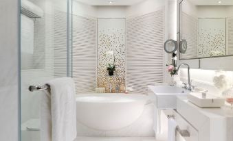 The Langham, Hong Kong