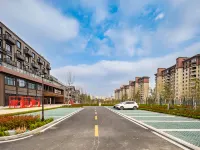 Rezen Dong Hotel (Jieshou Tianrun Yufu Railway Station) Hotels in Jieshou