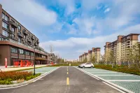 Rezen Dong Hotel (Jieshou Tianrun Yufu Railway Station) Hotels in Jieshou