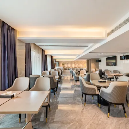 Lavande Hotels Dongguan Changping South Station Baihua Times Square Branch Отели рядом с достопримечательностью «Железнодорожная станция Чанпин»
