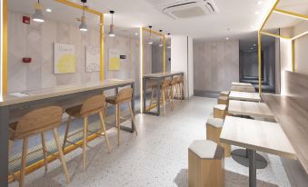 7Days Inn Hotel (Shenzhen Xuefu Road Daxin Subway Station)