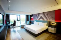 Daqing Jifeng Hotel (Binzhouhu Branch) Hotels near La Chapelle