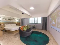 HuaJiYaShe Hotel (Huzhou Changxing South Station Ancient City Park) โรงแรมในฉางซิง