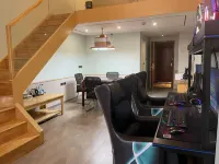 Wall Street E-sports Hotel