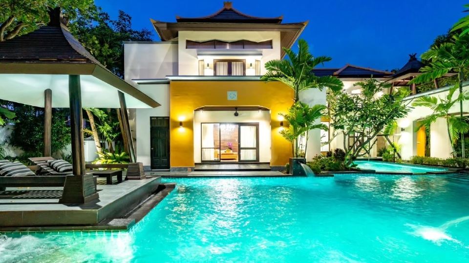 YiZen Boutique Phutara 5 Bedroom Villa