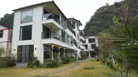 Wanfeng Linfanzhu Hotels near Wanfenglin Scenic Area