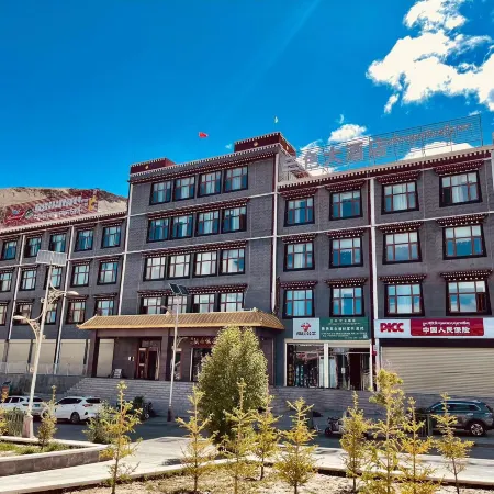 Three color hotel