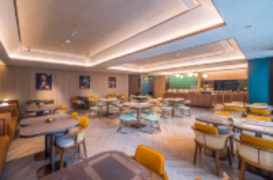 Orange Hotel (Langfang Citizen Service Center)