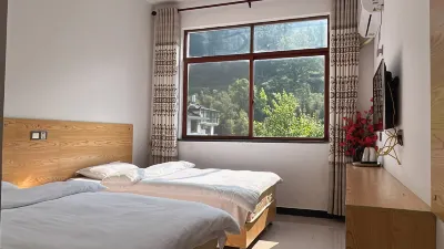 Longwei Hotel Отели в г. Jiangling (восточная линия)