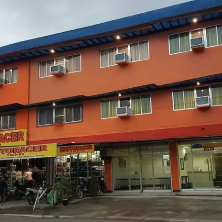 RedDoorz @ Johsons Pension House Butuan City