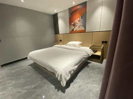 Pingnan Lidian Sunshine Theme Hotel Отели рядом с достопримечательностью «Jiangbin Square»