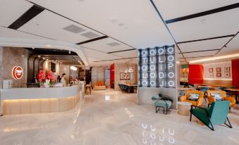 Jingli Apartment Hotel (Wuhan International Plaza Wusheng Road Subway Station)