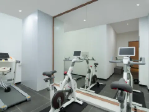 Linghui Mercure (Guangzhou Beijing Road Tianzi Wharf) Hotels in Guangzhou