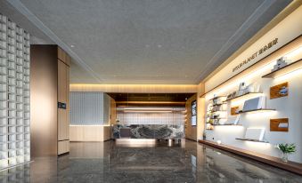 Atour Hotel, Daxin Square, Xinyang East Station