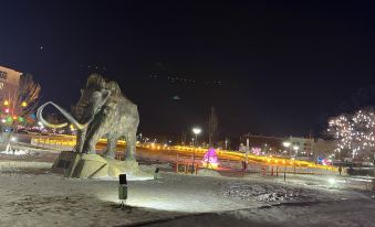 Manzhou Reid Runfeng Business Hotel