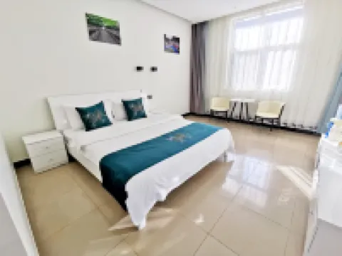 Yunnan Wine House Inn (Maitreya Dongfeng Yun Store)