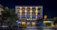 Pufeng Zhuiyue Guesthouse (Huangguoshu Waterfall Scenic Area Branch)