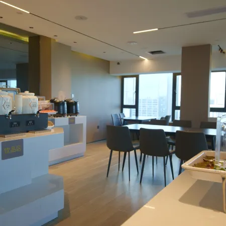 Zhanjiang Aston Hotel (Zhanjiang Wanda Plaza Branch)