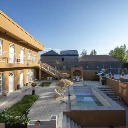Shiyi Homestay (Huocheng Branch)