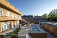 Shiyi Homestay (Huocheng Branch) - Romantic